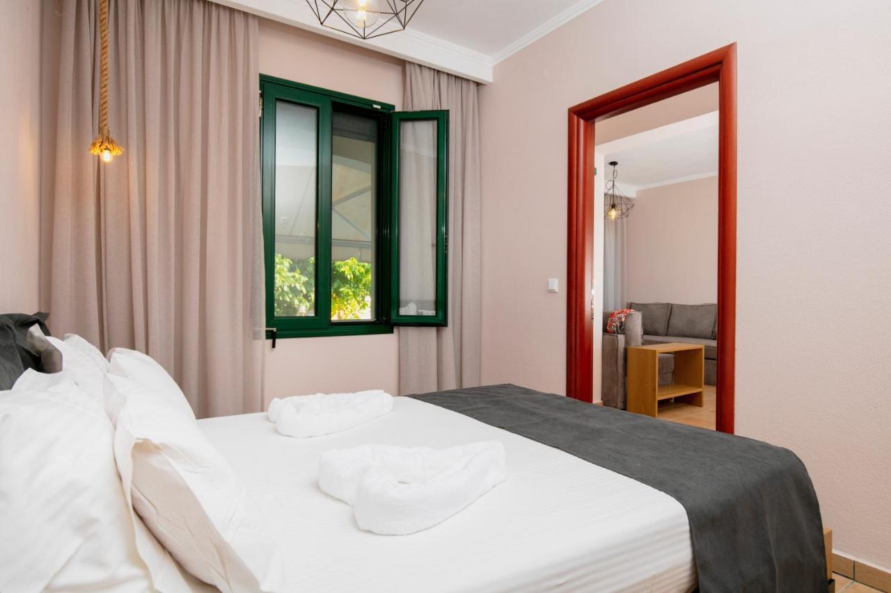 Arion Apartments Скала Потамияс Екстериор снимка